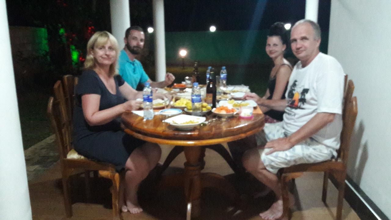 Hotel Nimjaya Удавалаве Екстериор снимка